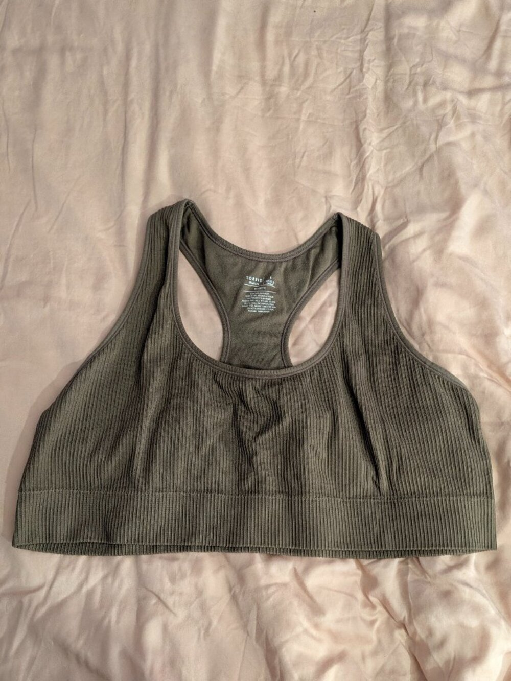 Torrid Ribbed Racerback Sports Bra Size 5 - Picture 1 of 3